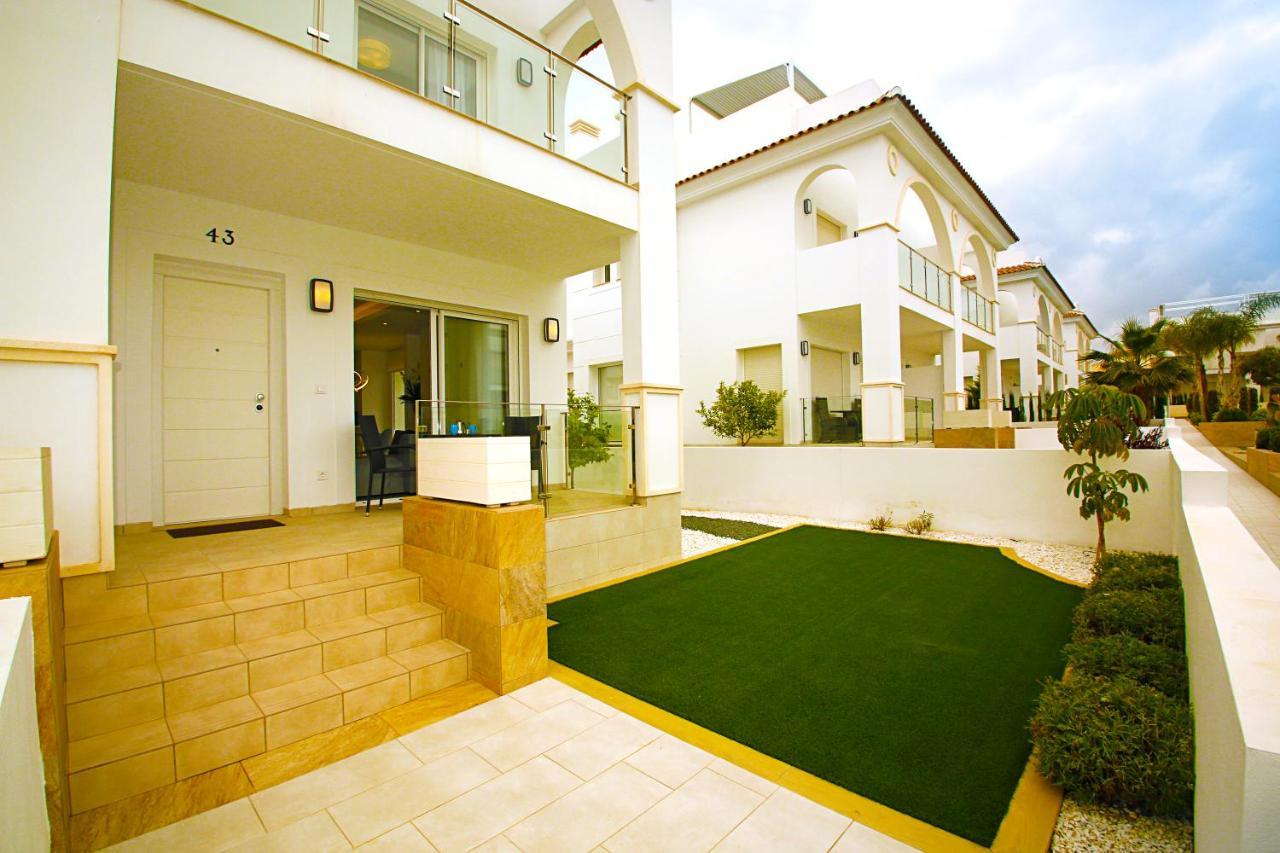 Luxury Bungalow Allegra 43 With Ac And Pool กิวดาด เกซาดา ภายนอก รูปภาพ