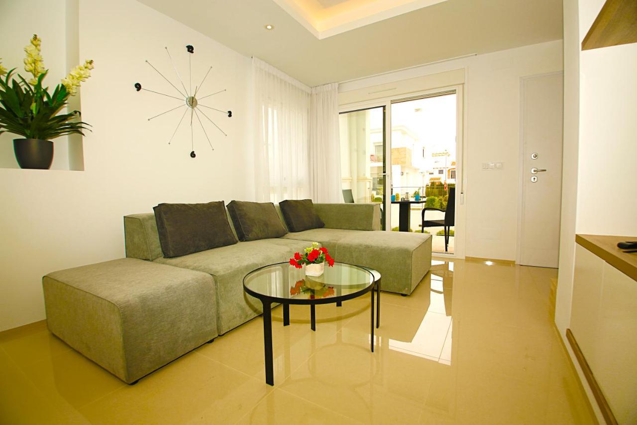 Luxury Bungalow Allegra 43 With Ac And Pool กิวดาด เกซาดา ภายนอก รูปภาพ